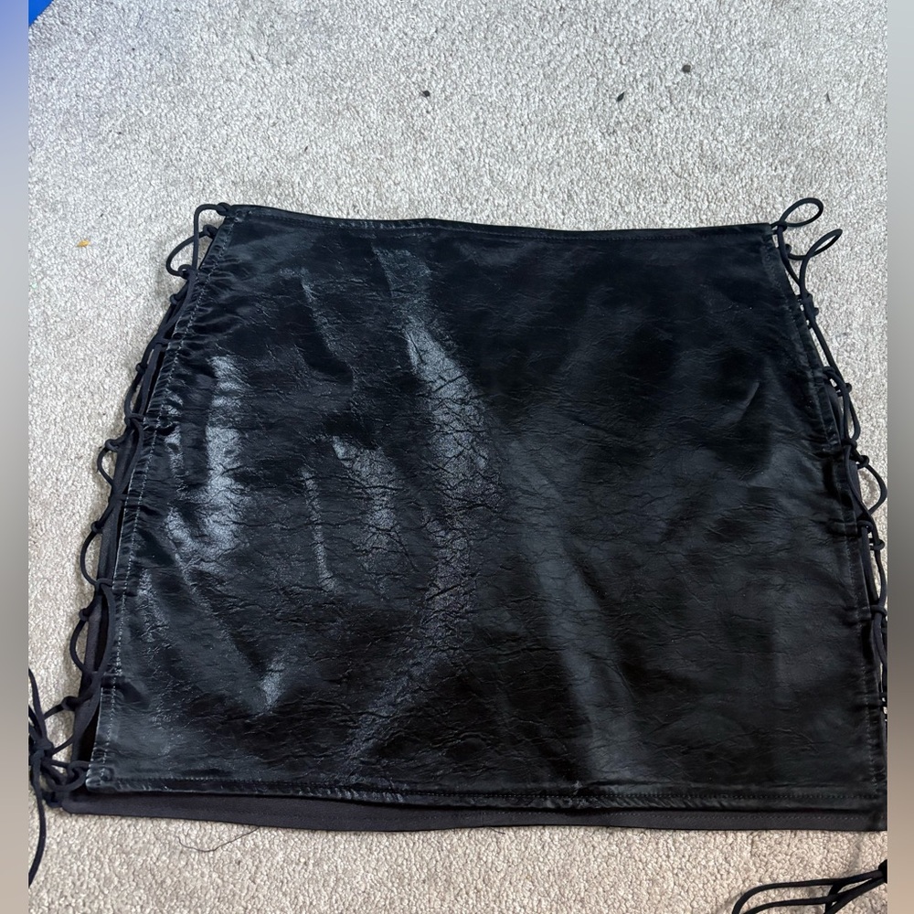Tiger Mist Black Lace-Up Pencil Skirt
